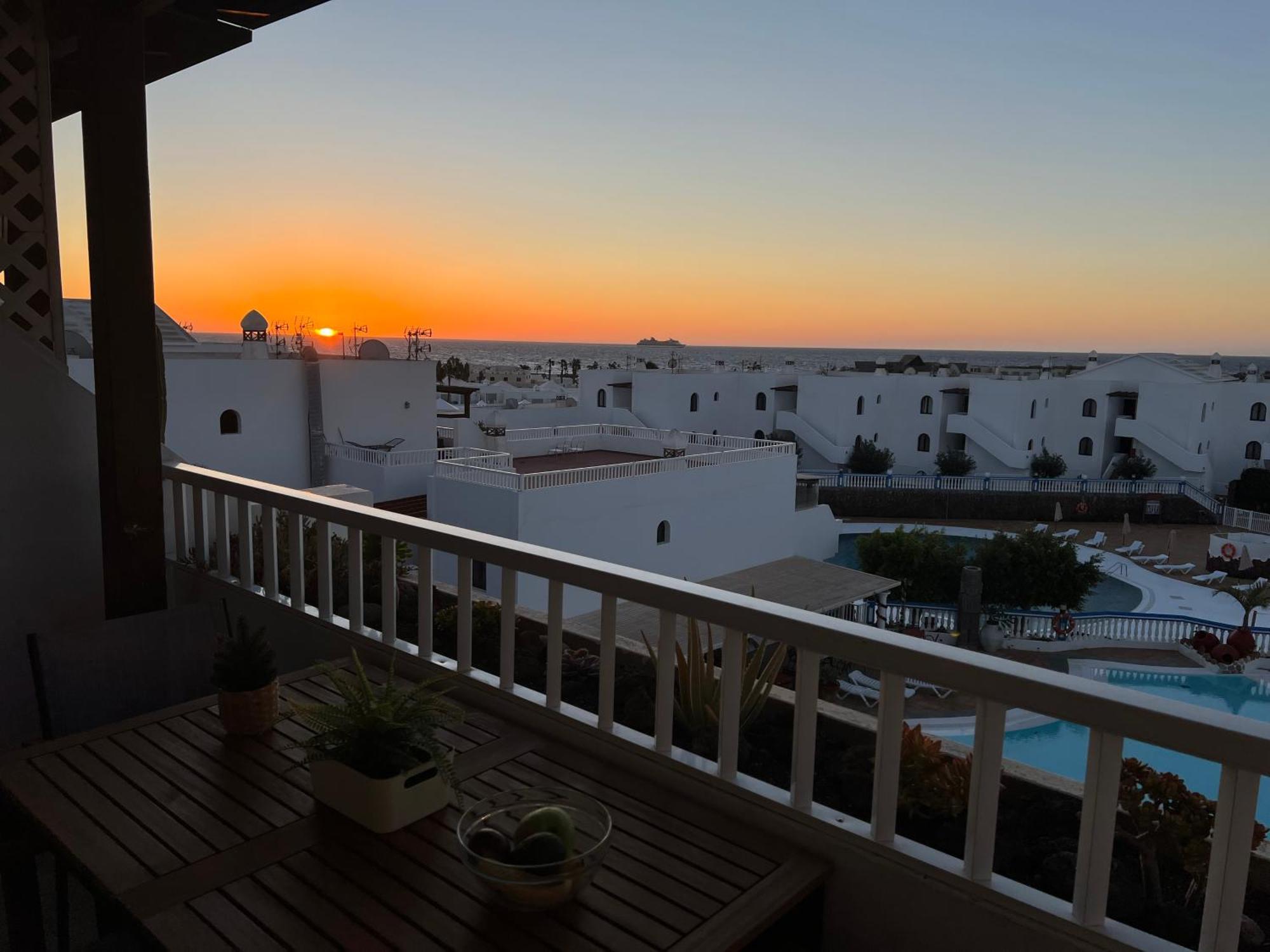 New Pools Wonderful Views Ac Apartment Costa Teguise Luaran gambar